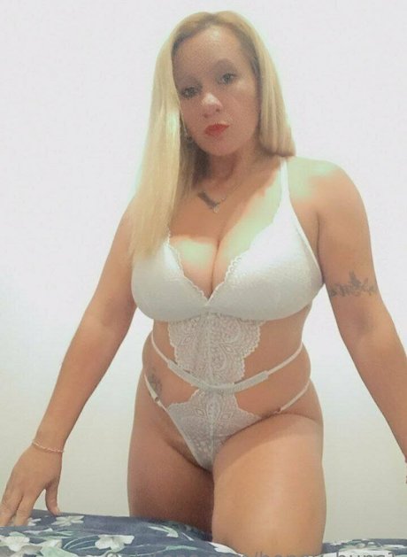 honey buns1 model hd images