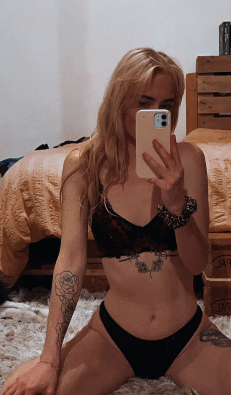 scarletttjay star adult archive