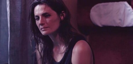 Stana Katic model free galleries