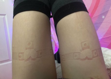 aliceaddams naked pornstar picture