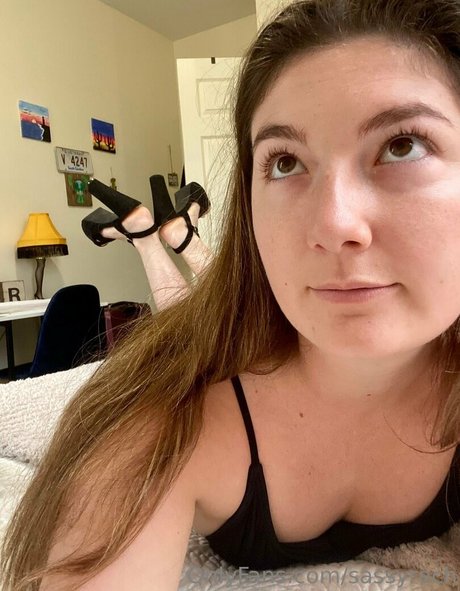 sassyrach free model img