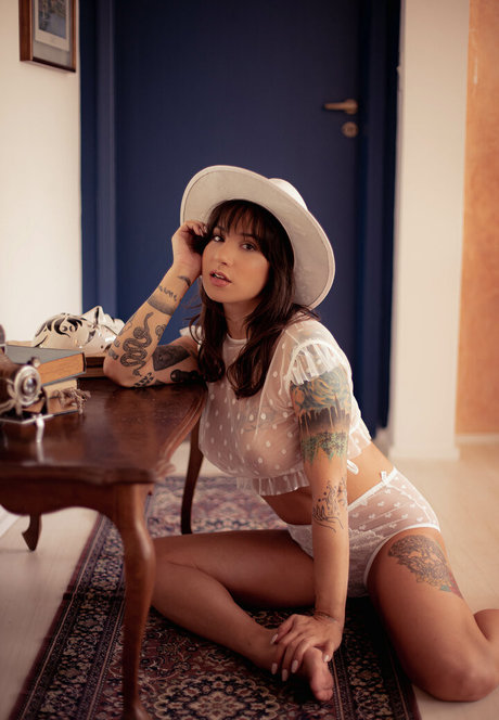 Thais Marin model high quality picture