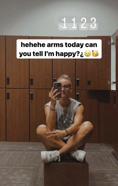 kailanovak erotic actress photo