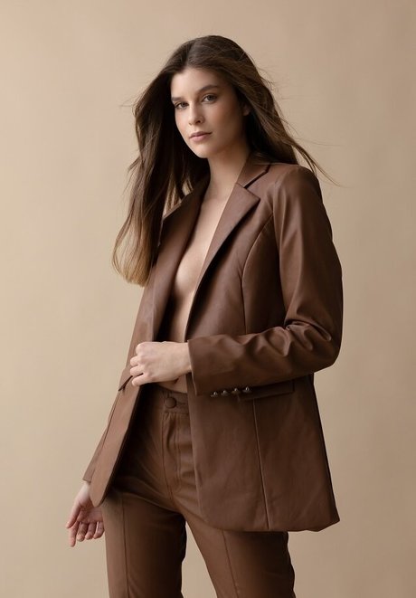 Dana Solomon star naked picture