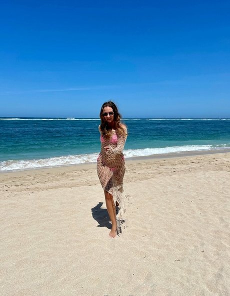 anapuru star naked image