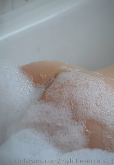 mylittlesecrets13 model beautiful img