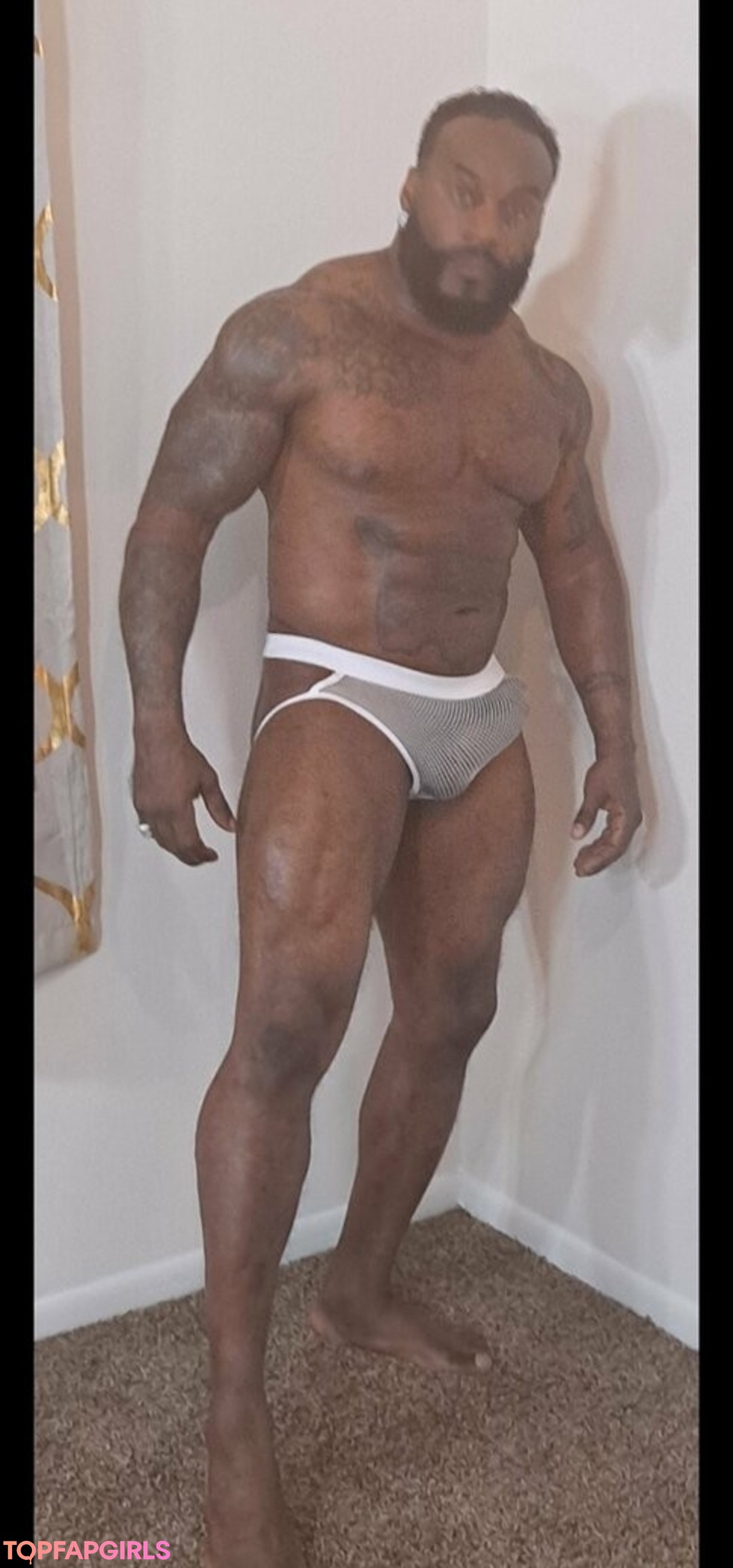 toolsfreepage hot model photos