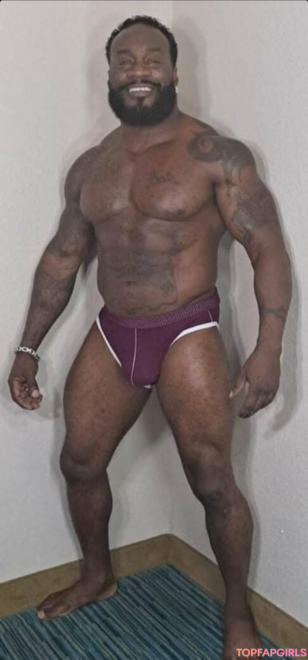 ebony midget onlyfans erotic galleries