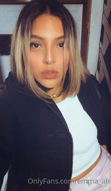 emma ah sexy pornstar pics
