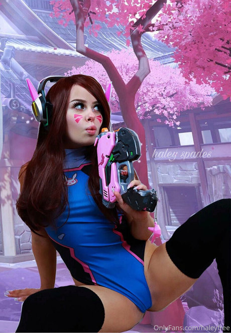 haleyspadesfree erotic actress image