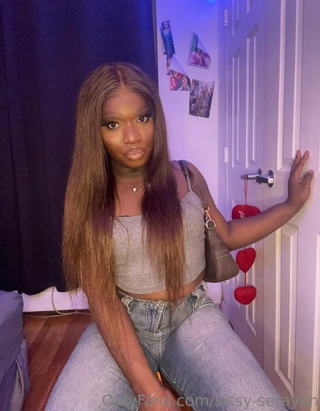 sissy serayah model pretty image