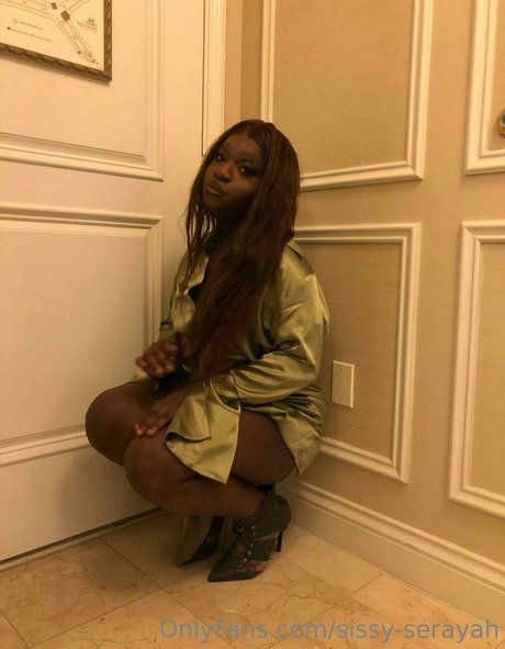 sissy serayah hd model photos