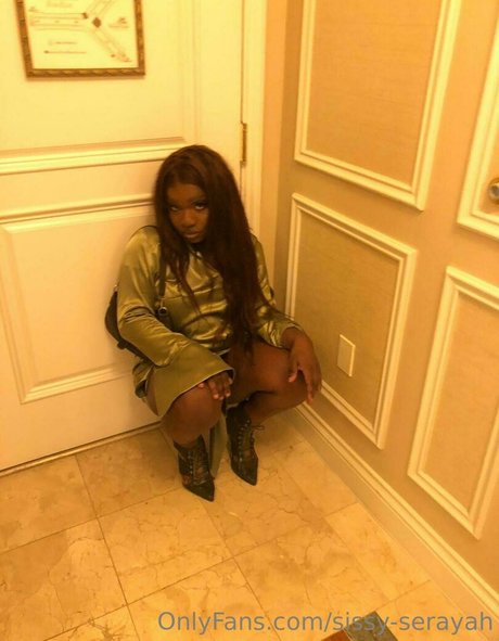 sissy serayah pornstar nude image