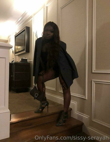 sissy serayah model top images