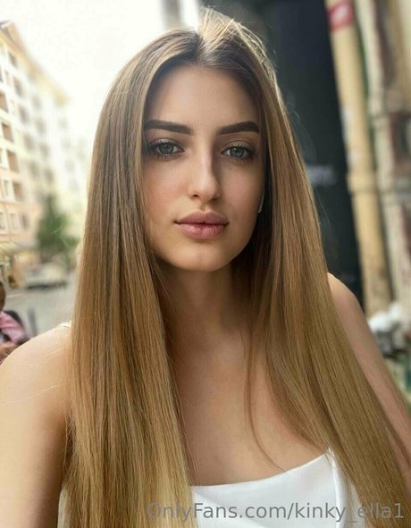 kinky ella1 pornographic model gallery