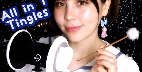 ASMR BlueKatie star nude image