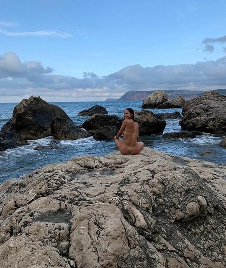 Anna Adamovich xxx model archive