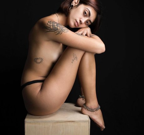 Ariel Tsarfati pornstar naked pictures