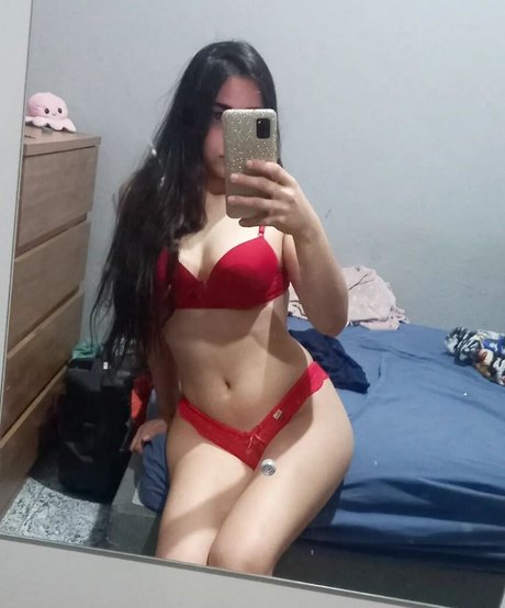 MC July nice model pic