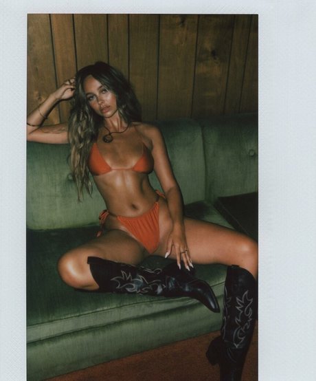 Adison Justis art pornstar photos