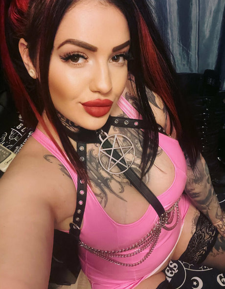 Emily Gontier model naked galleries