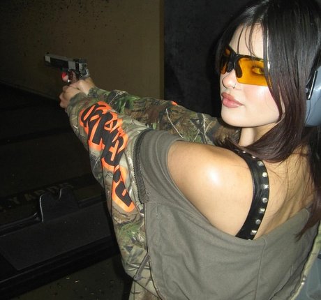 Jalynn Irwin model erotic pics