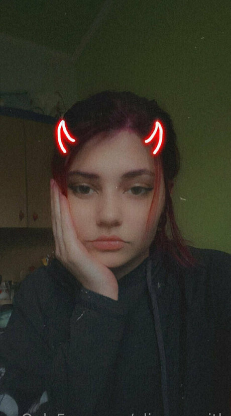 alise ssmith star naked pic