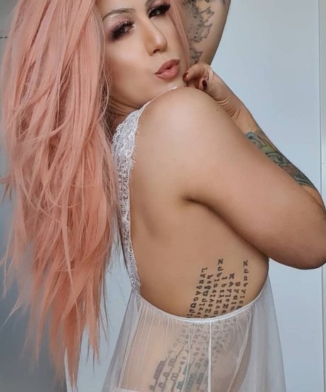 Brooke Spearz hot model galleries