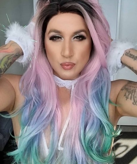 Brooke Spearz star sexy img