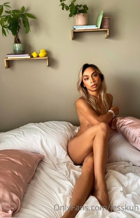 jesskuh nude model picture