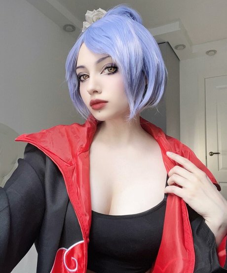 Evelinaava pornstar beautiful pic