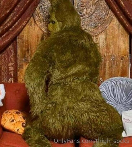 thigh socks pornstar nude pictures