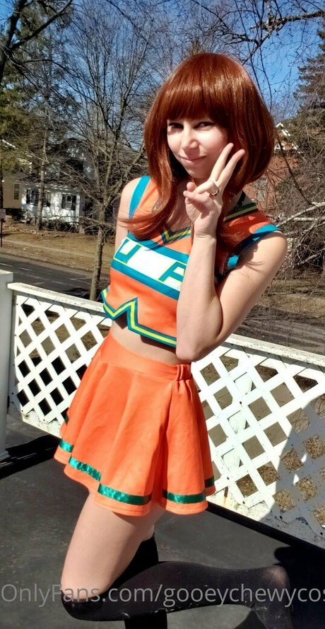 gooeychewycosplay sexy star photos