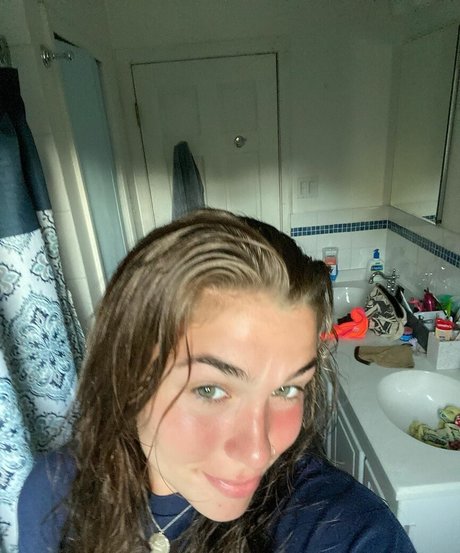 andrea posnerrr erotic model picture