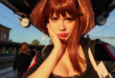 frogzzi porn actress picture