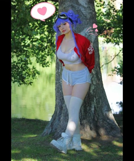 frogzzi star naked pic