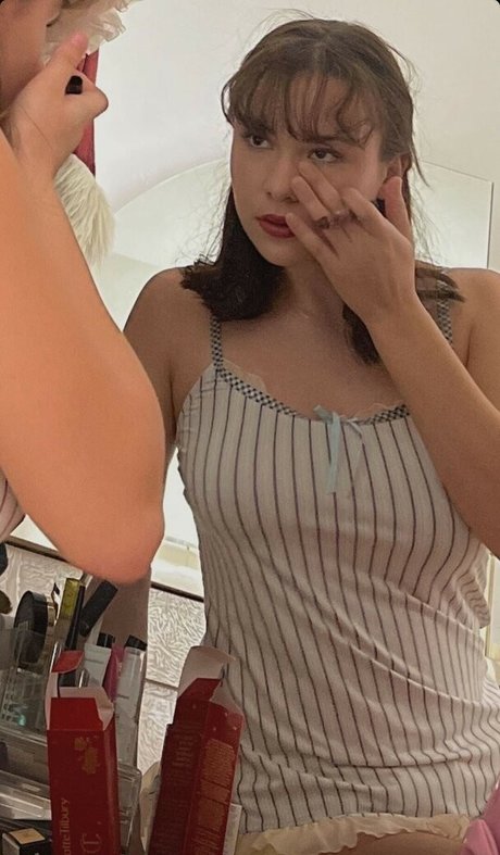 Ester Dobrik erotic model pic