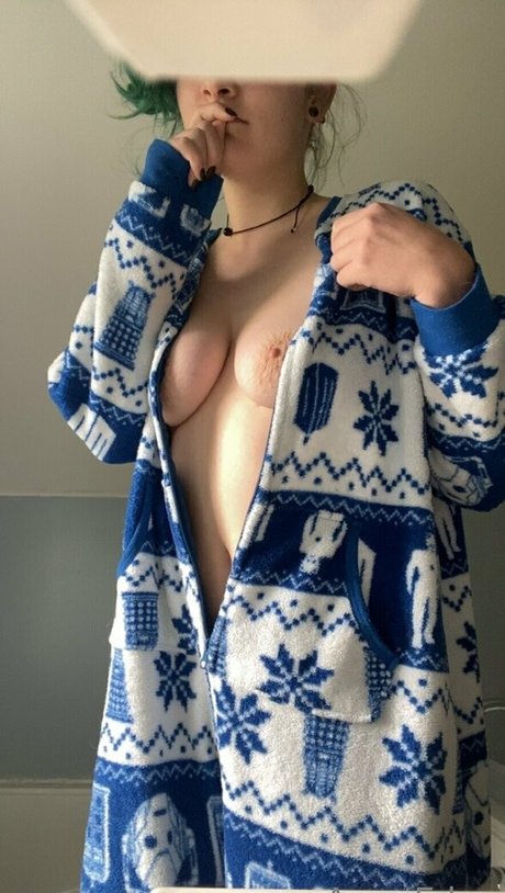 sunflowerseedling pornstar nude image