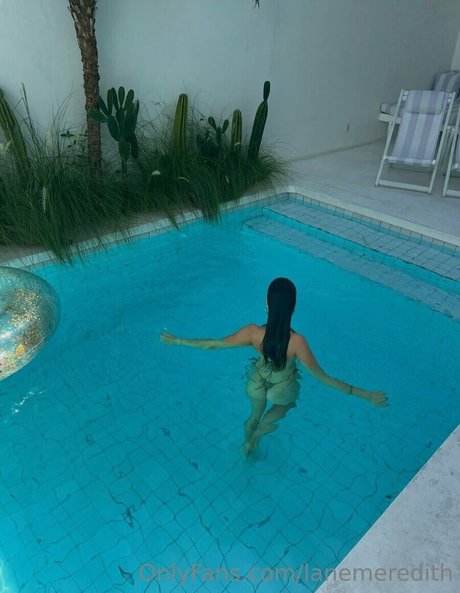 lanemeredithfree erotic model gallery