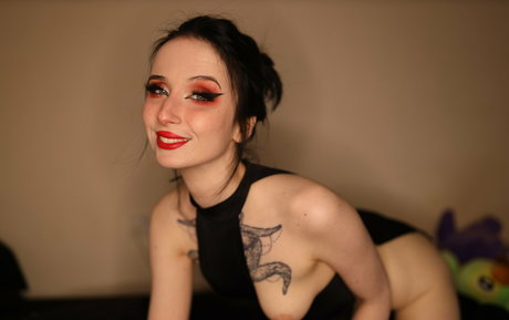 ravenalternative model gallery