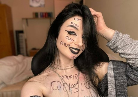 ravenalternative sexy star img