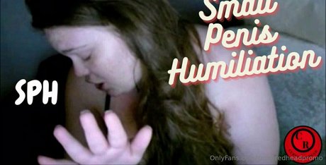 curvyredheadpromo adult model picture