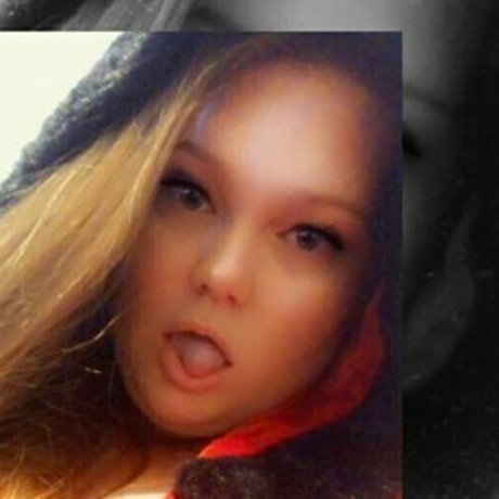 curvyredheadpromo perfect star gallery