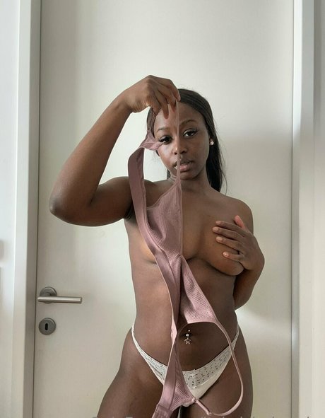 itskeishabrooks model porn pics