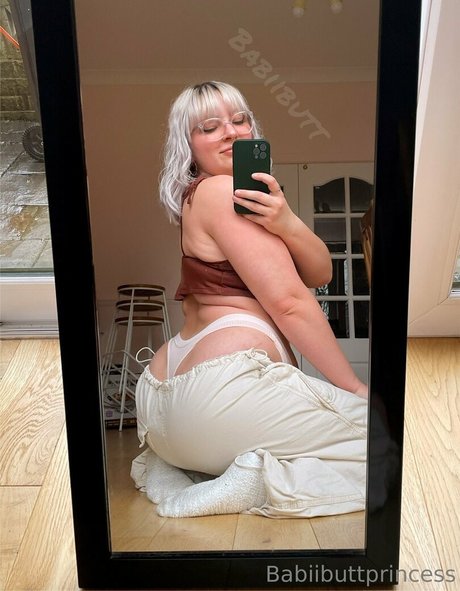 babiibuttfree nudes pornstar pic
