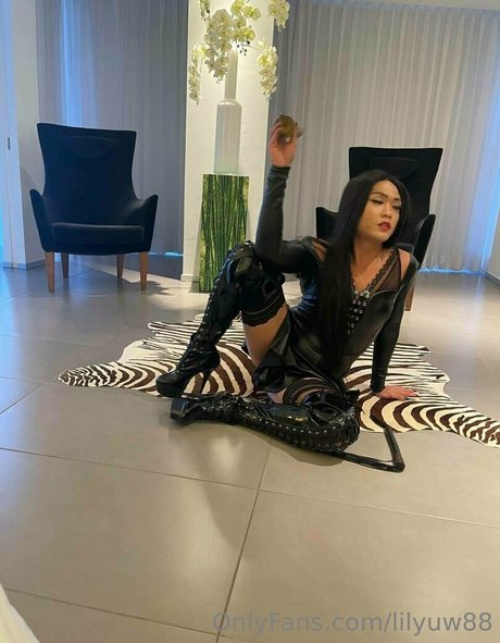 lilyuw88 xxx pornstar images