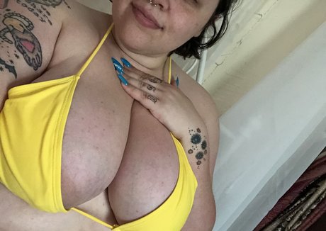 catalinahaldova model top pic