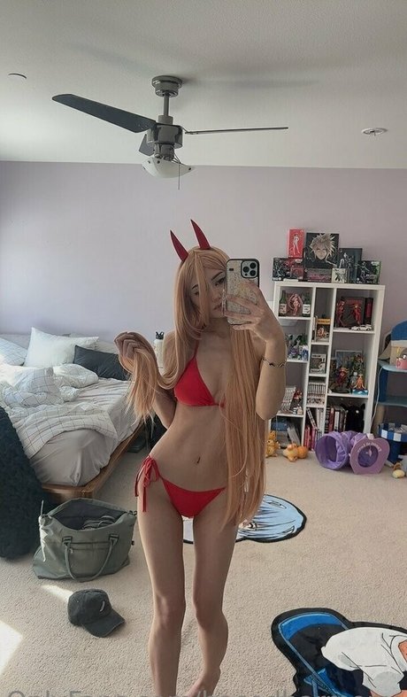 harmonyeva pornstar naked picture