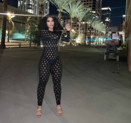 yazmntya pornstar beautiful picture