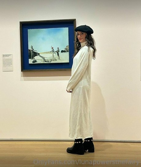 lunapowersthefairy model porn pics